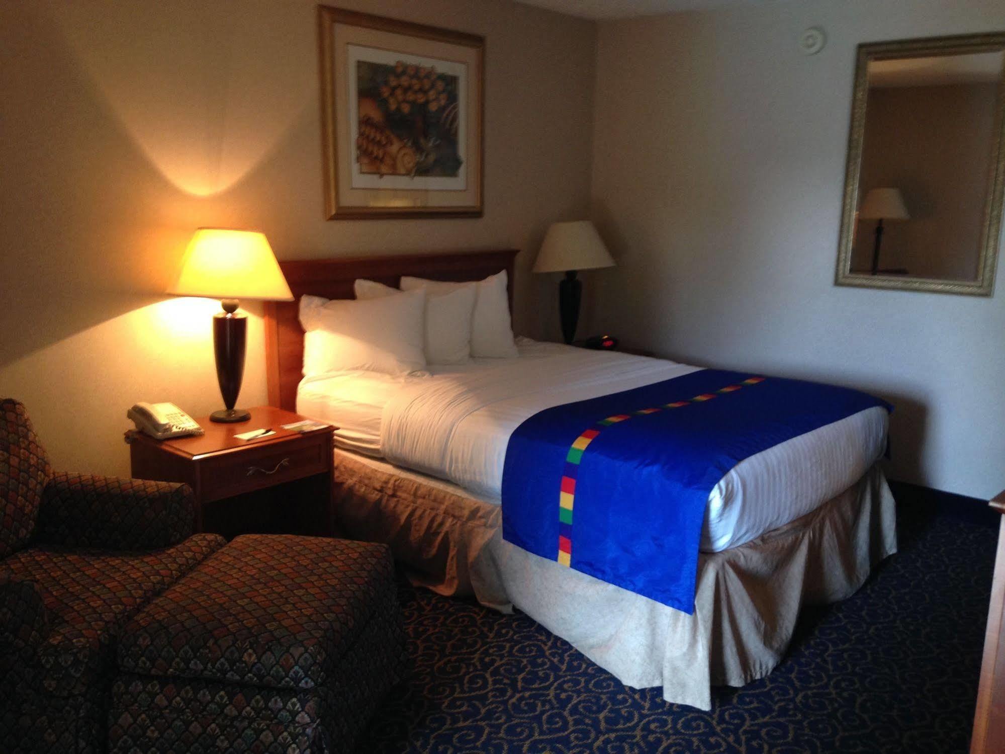 Park Inn By Radisson Harrisburg West Mechanicsburg Dış mekan fotoğraf