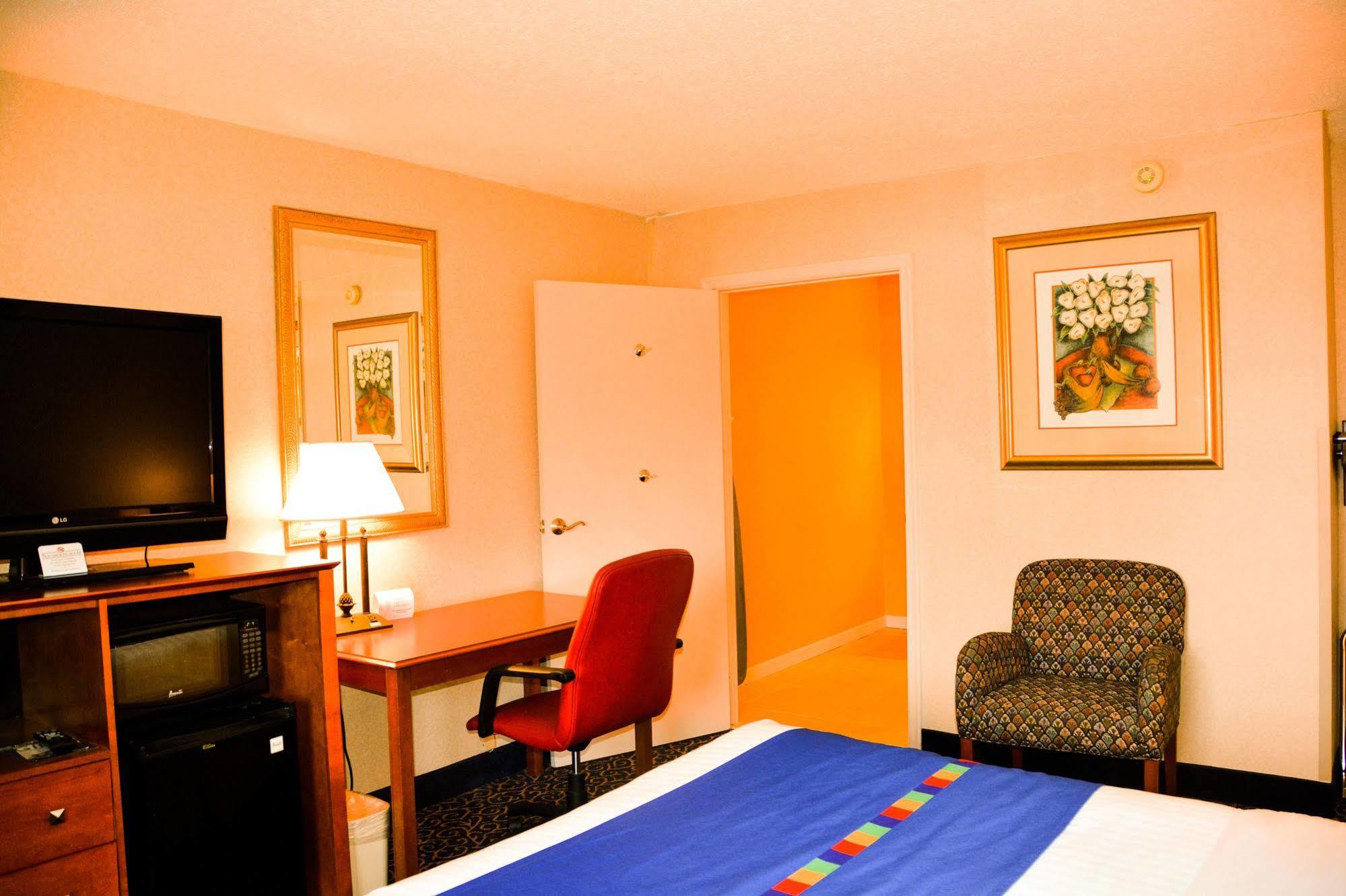 Park Inn By Radisson Harrisburg West Mechanicsburg Dış mekan fotoğraf